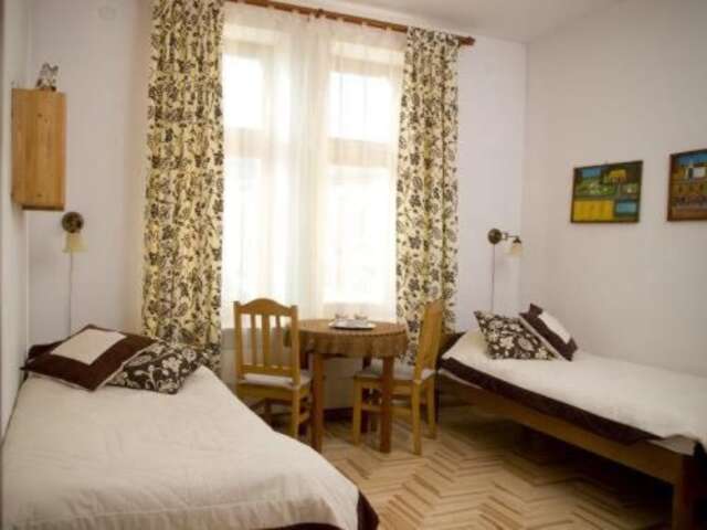 Отели типа «постель и завтрак» Bed & Breakfast Kolory Краков-17