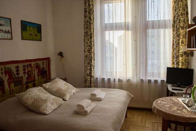 Отели типа «постель и завтрак» Bed & Breakfast Kolory Краков-42